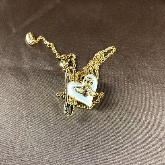 NWT Vivienne Westwood ORIETTA PENDANT NECKLACE - Picture 4 of 6